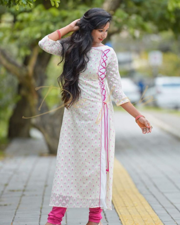 White and Pink Criss-Cross Lace-Up Cotton Kurti Set